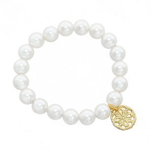 CLAIRE - A pearl bracelet that will make you feel perfect everyday. - A.Z. Bigiotterie