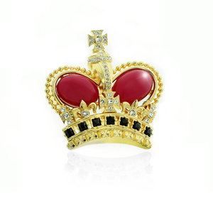 THE CROWN - A unique brooch that will really make you feel like a queen, made of light gold and crystals, black carré stones and red resin. - A.Z. Bigiotterie