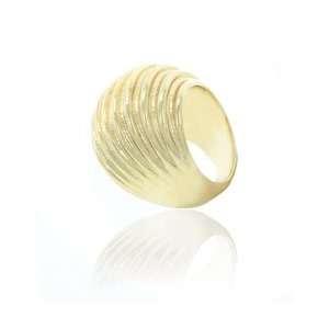 ZIGGY - Wonderful ring with a modern allure in light gold.

Size from 9 to 25. - A.Z. Bigiotterie