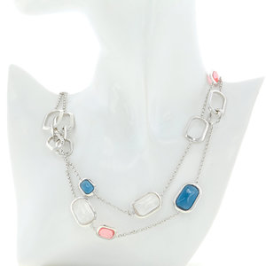 REBECCA - REBECCA is a necklace with delicate tones, perfect on any outfit.
Jewel made of turquoise, pinke and transparent white resins. - A.Z. Bigiotterie