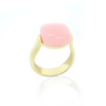 GLORIA - GLORIA &egrave; un semplice e delicato anello realizzato in oro chiaro con una dolce resina color rosa.

Disponibile dalla misura 9 alla 25. - A.Z. Bigiotterie