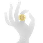 ZIGGY - Meraviglioso anello in oro chiaro, dall'allure moderna.

Disponibile dalla misura 9 alla 25. - A.Z. Bigiotterie