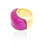ROSALINE - ROSALINE is a ring made of light gold and fuschia resin which embodies a self confident woman who likes to show her as she is: sophisticated and full of personality! - A.Z. Bigiotterie